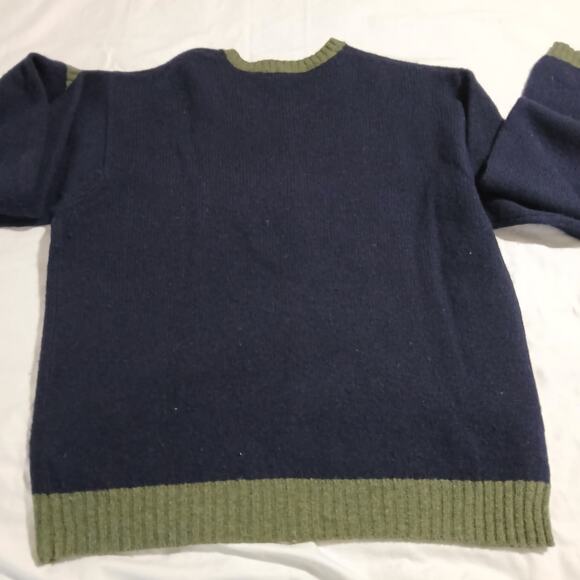 Vintage Old Navy Men's XL !00% Wool Navy with Sage Green  V Neck/Cuffs - Picture 4 of 8